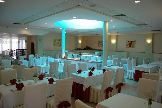 Hotel Seasons Trjawna Exterior foto